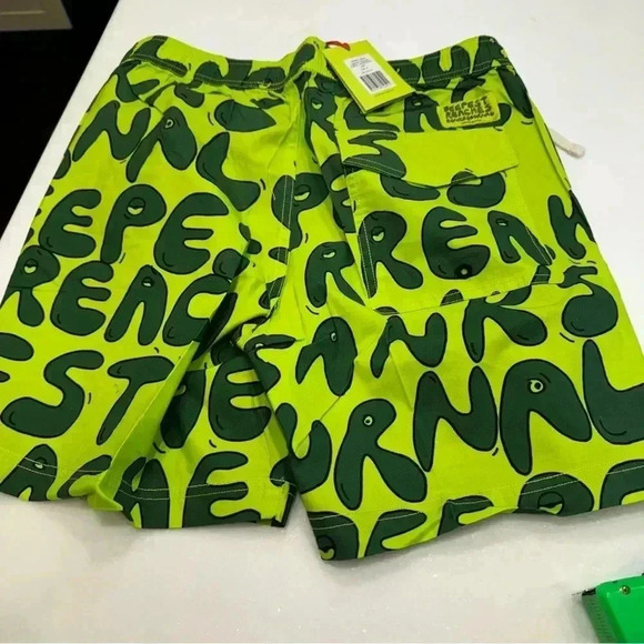 BRAND NEW Banks Journal Deepest Reaches Board Short Green Size Medium MSRP 90$ - Picture 4 of 7